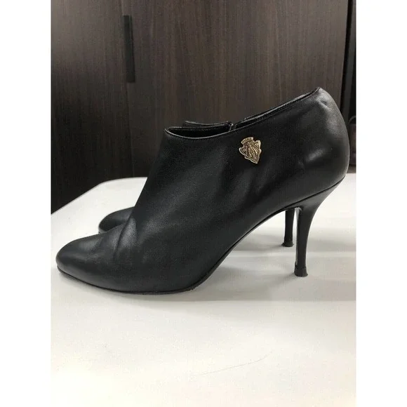 VINTAGE Gucci Black Ankle Bootie Size 8 (EU 38)
